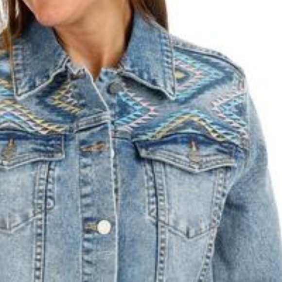 Driftwood Embroidered Denim Jean Jacket Light Wash Aztec Design 🆕NWT - Picture 3 of 14